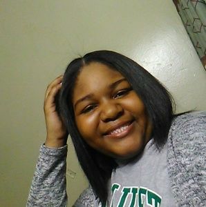 Meet your Posher, Lathrese